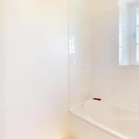 Holiday home 5 Bedroom Amazing In Salignac-eyvigues