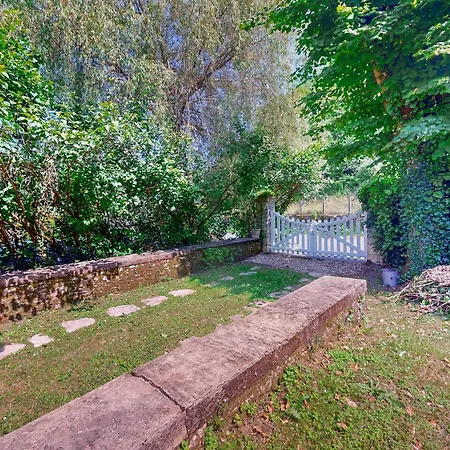 5 Bedroom Amazing In Salignac-eyvigues * Salignac Eyvigues